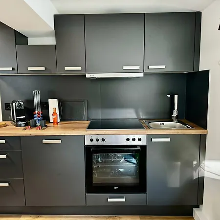 Big-kurstadtapartment 公寓 *